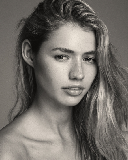 Lola Forsyth portfolio image