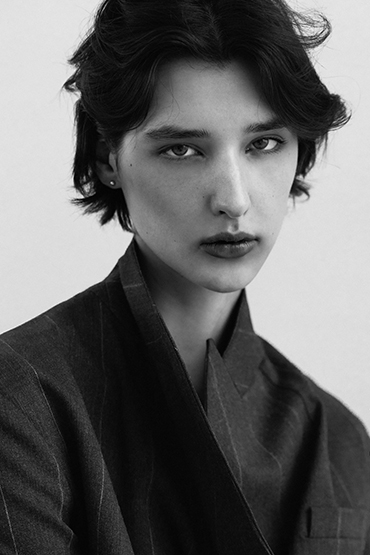 Eloise Tolstoff portfolio image