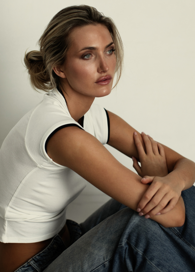 Lindsay Demyan portfolio image