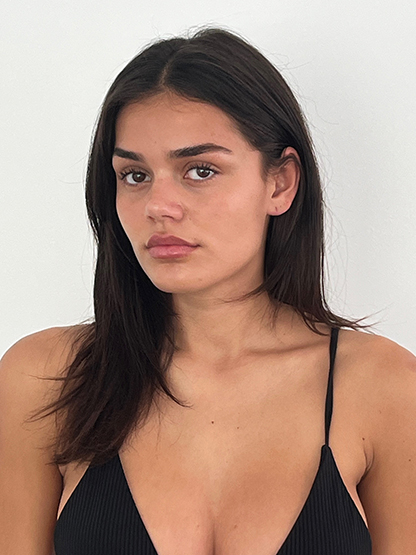 Bella Warr digital image