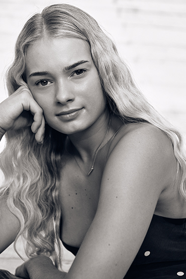 Charli Whitmey portfolio image