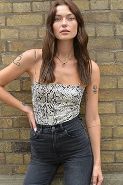 Sarah Holt digital image