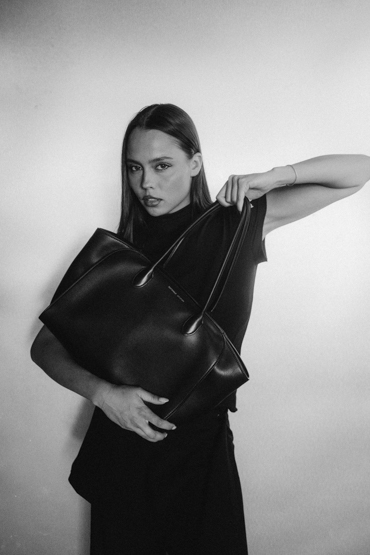 Tahni Hegyesi Fleming portfolio image