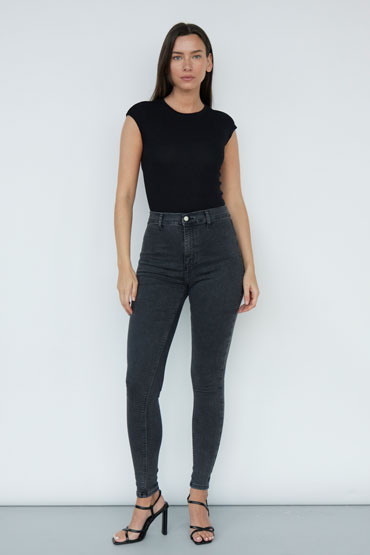 Kelly McGarvey digital image