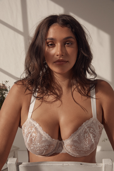 Natasha Angelis portfolio image