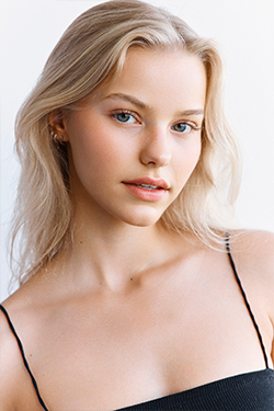 Nicoline digital image